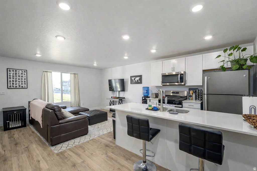 424 N ARTESIAN Lehi, UT 84048