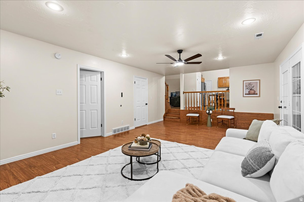 9871 S 4000 W South Jordan, UT 84095