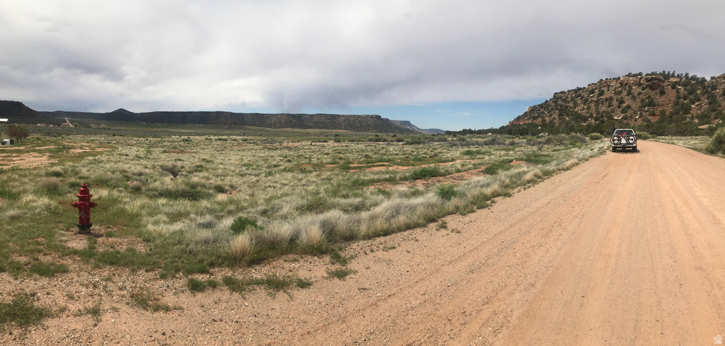 1087 W FOOTHILL DR Apple Valley, UT 84737