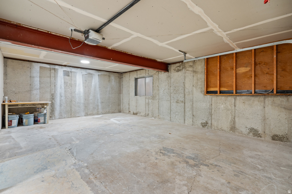 4929 S HUNTINGTON RD Taylorsville, UT 84129