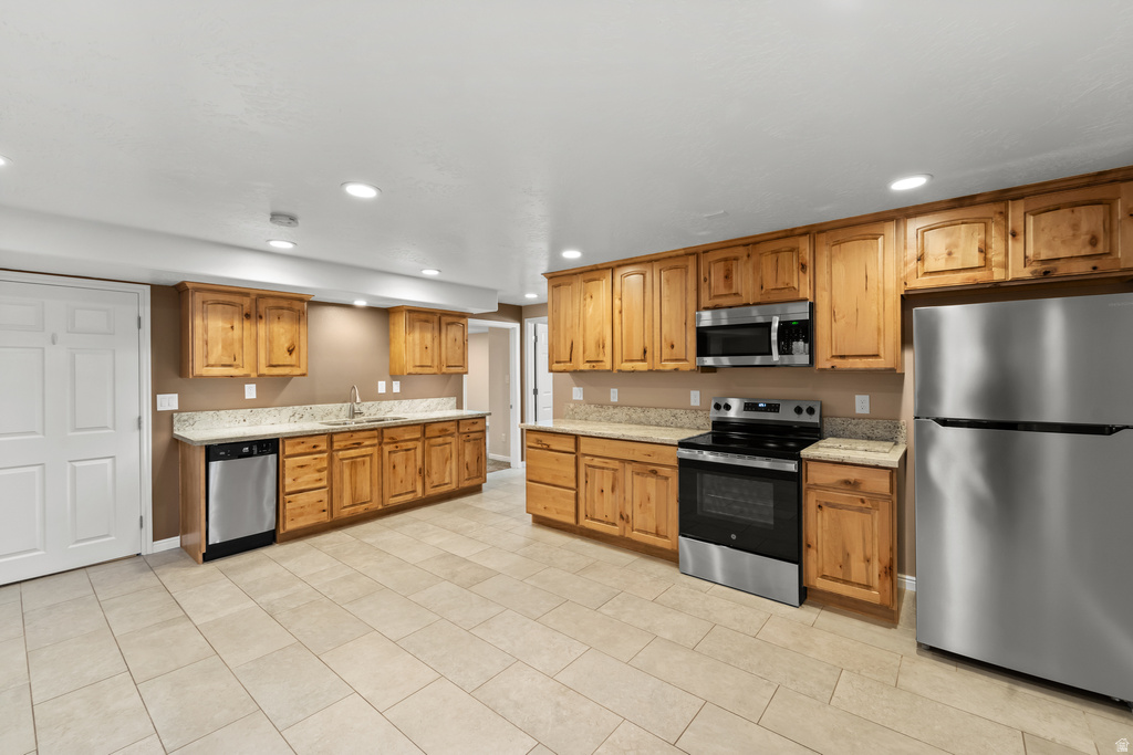 212 S 1100 W Lehi, UT 84043