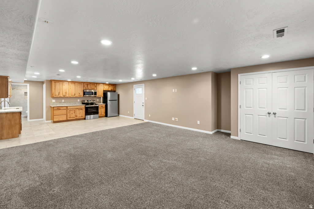 212 S 1100 W Lehi, UT 84043