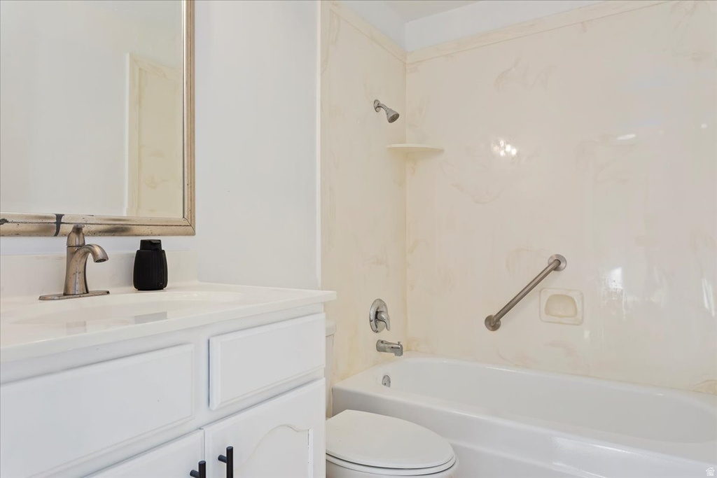 2419 W 5850 S Roy, UT 84067