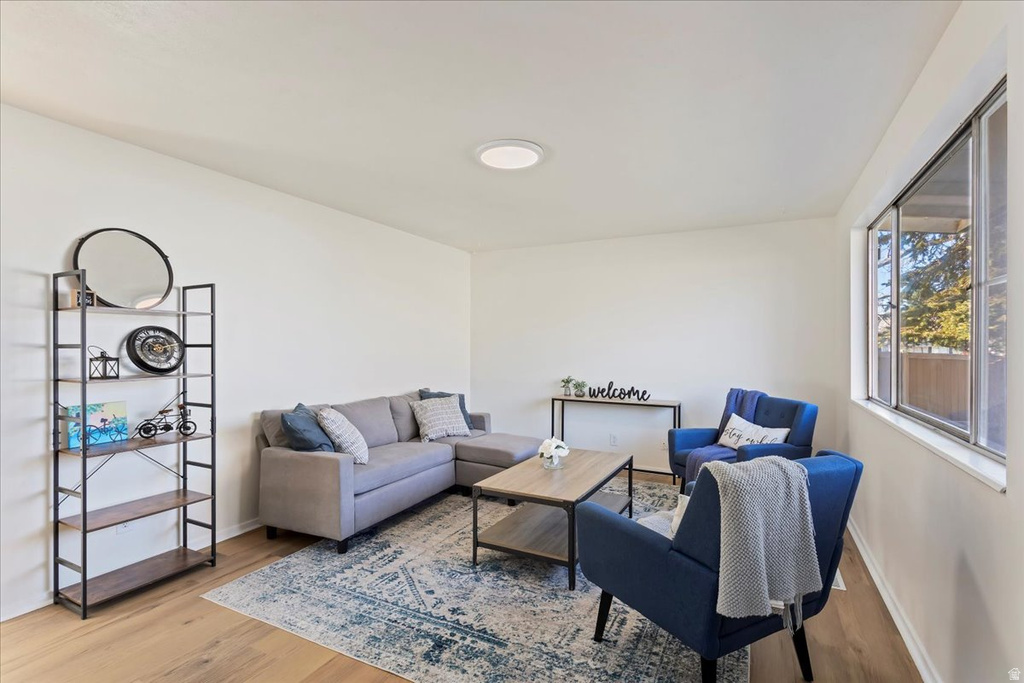 2419 W 5850 S Roy, UT 84067