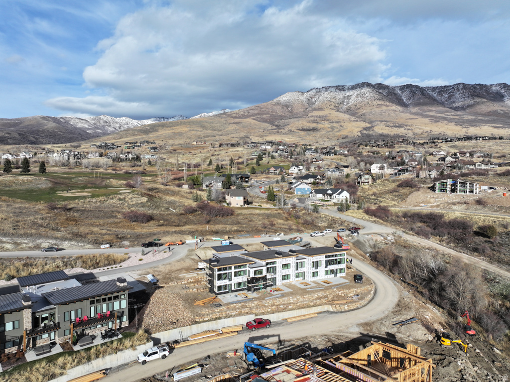 1002 5336 E 3425 Eden, UT 84310