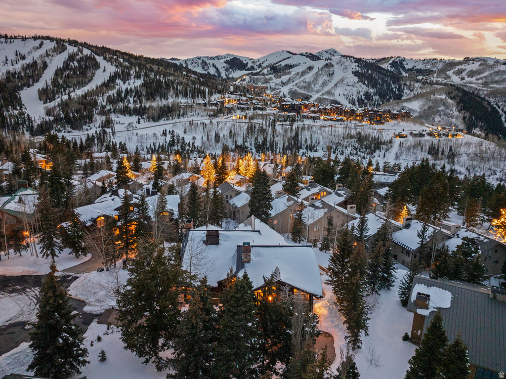 7826 ASTER LN Deer Valley, UT 84060