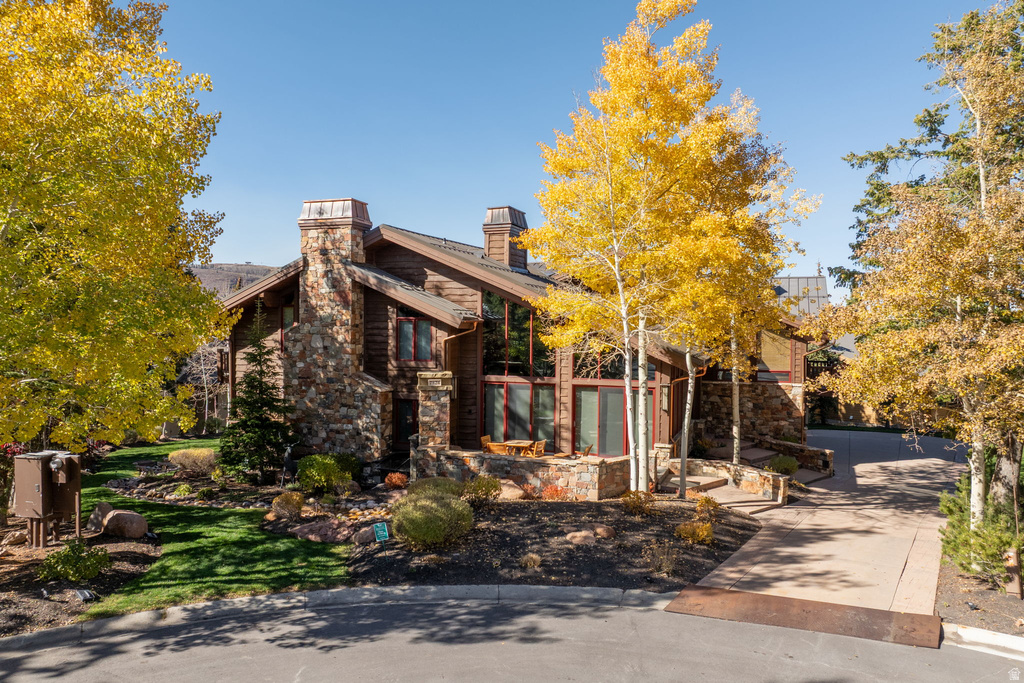 7826 ASTER LN Deer Valley, UT 84060
