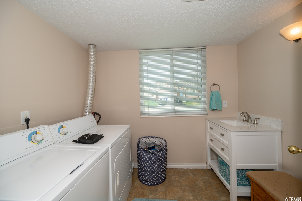 7987 S 3260 W West Jordan, UT 84088