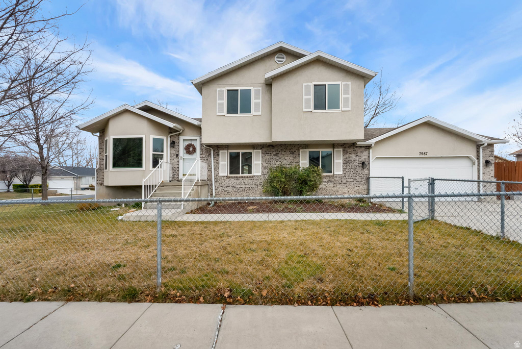 7987 S 3260 W West Jordan, UT 84088