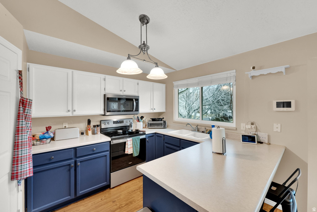 7987 S 3260 W West Jordan, UT 84088