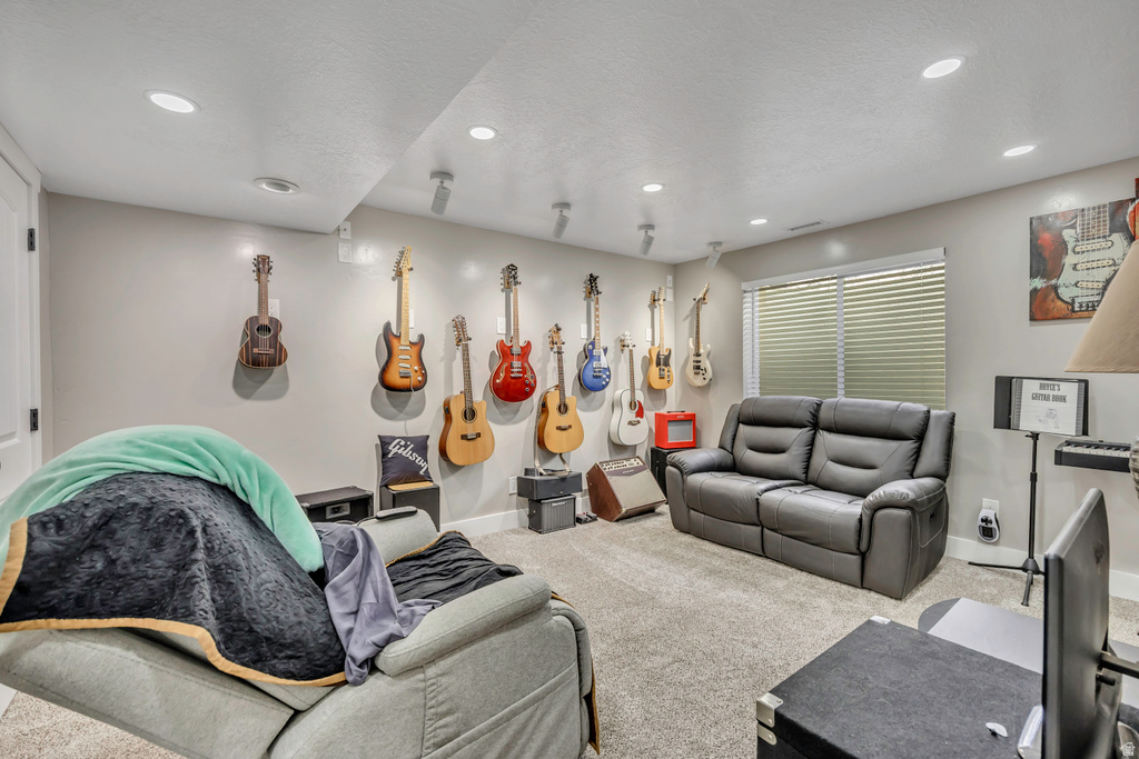 366 E 6600 S Hyrum, UT 84319