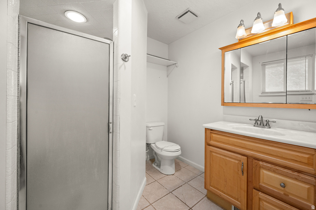 2455 S BLUFF RD Syracuse, UT 84075