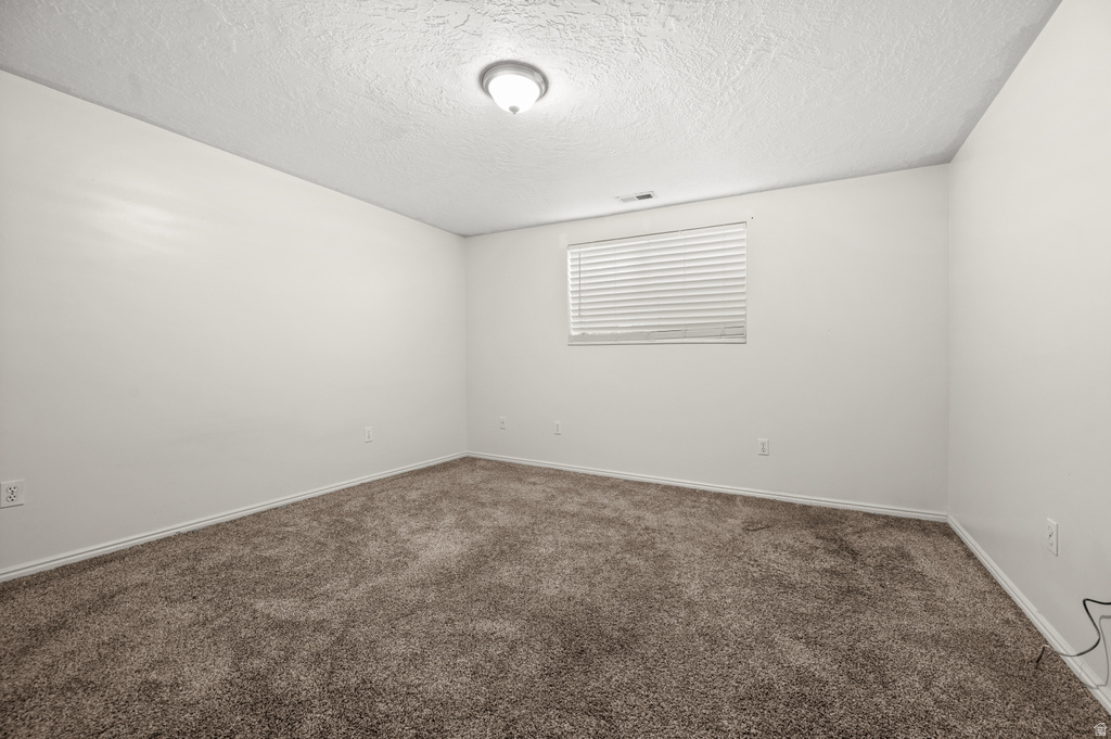 2455 S BLUFF RD Syracuse, UT 84075