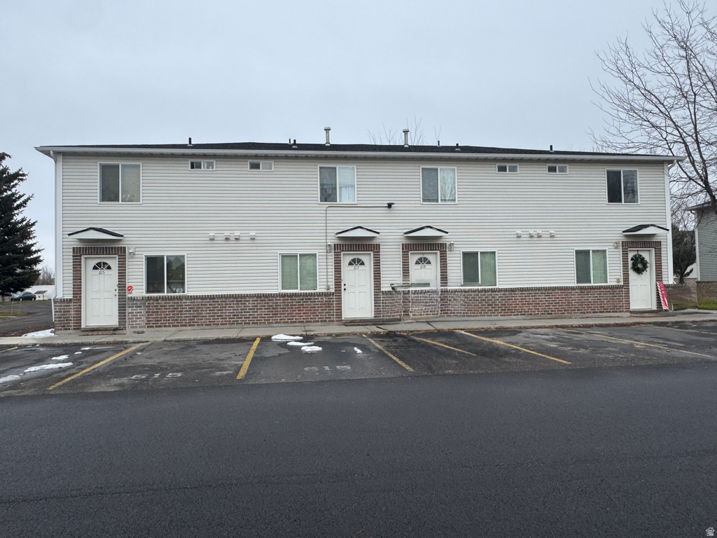 619 COUNTRYSIDE AVE Rexburg, ID 83440