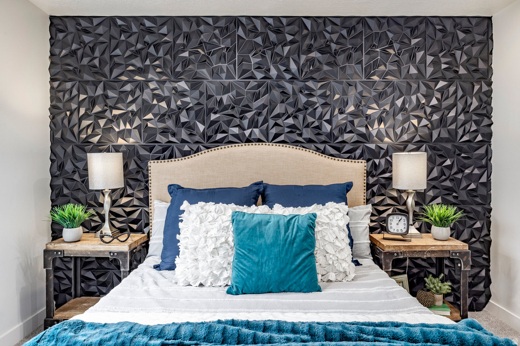 2426 N ALESUND WAY Lehi, UT 84043