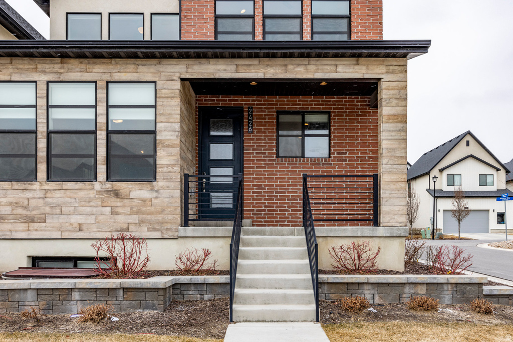 2426 N ALESUND WAY Lehi, UT 84043