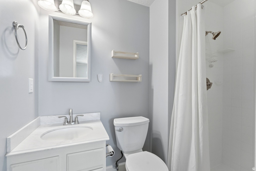 2957 W 4390 S Roy, UT 84067