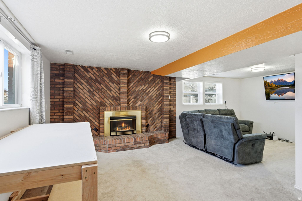 2957 W 4390 S Roy, UT 84067