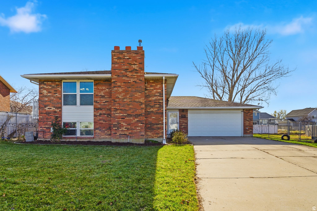 2957 W 4390 S Roy, UT 84067