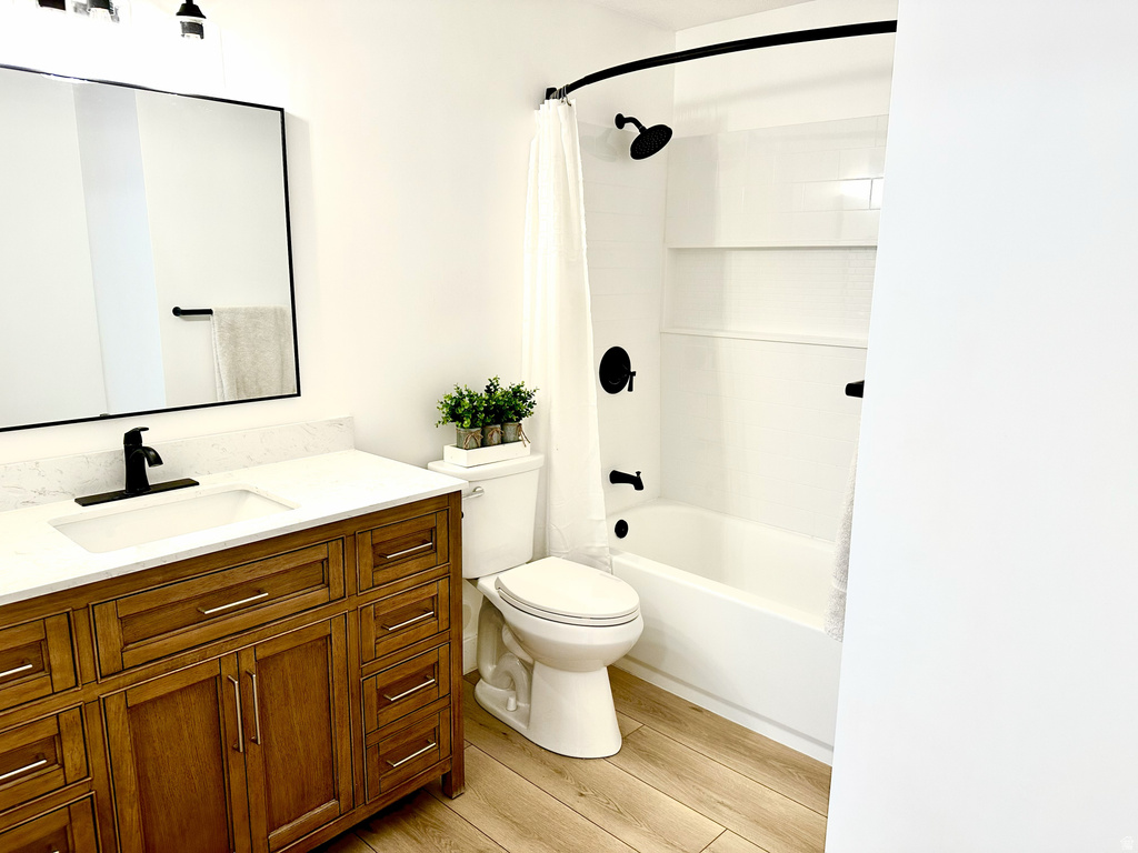 7818 N WINDHOVER RD Eagle Mountain, UT 84005