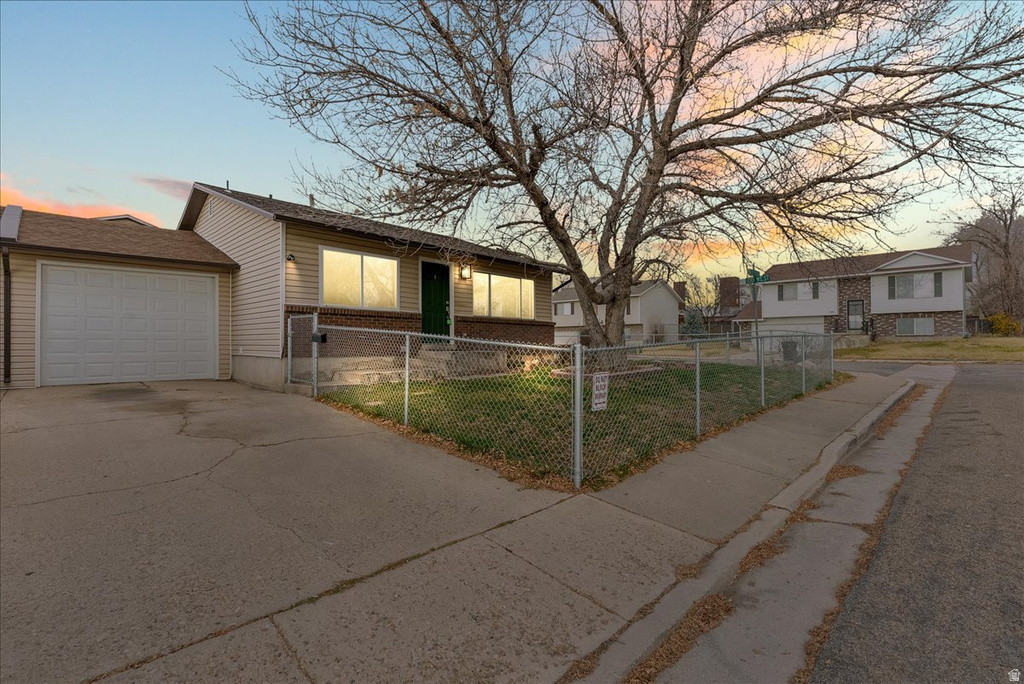 112 W 2050 N Sunset, UT 84015
