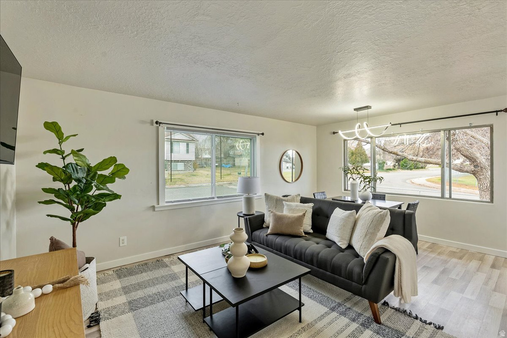 112 W 2050 N Sunset, UT 84015