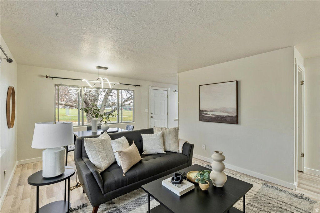 112 W 2050 N Sunset, UT 84015