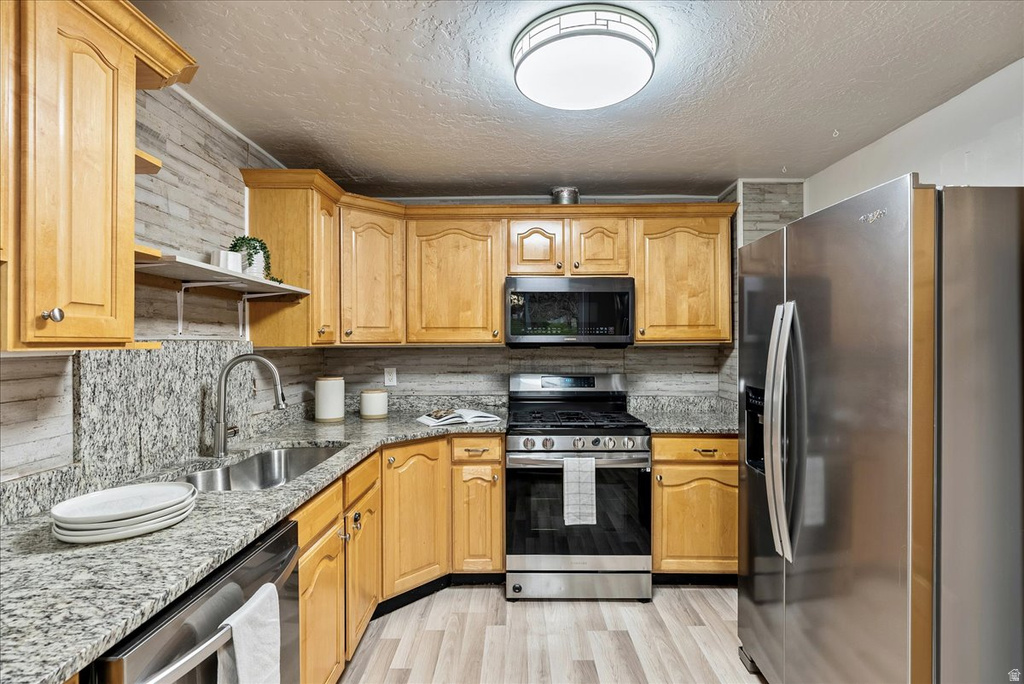 112 W 2050 N Sunset, UT 84015