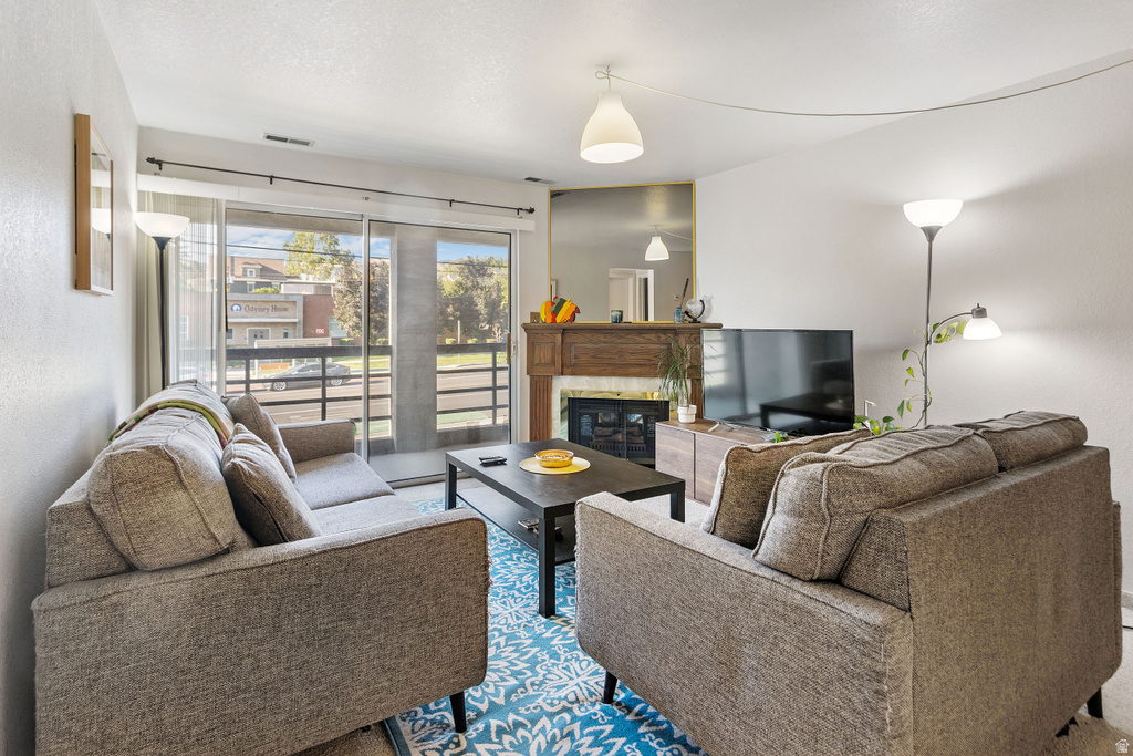 207 S 600 E #2E Salt Lake City, UT 84102