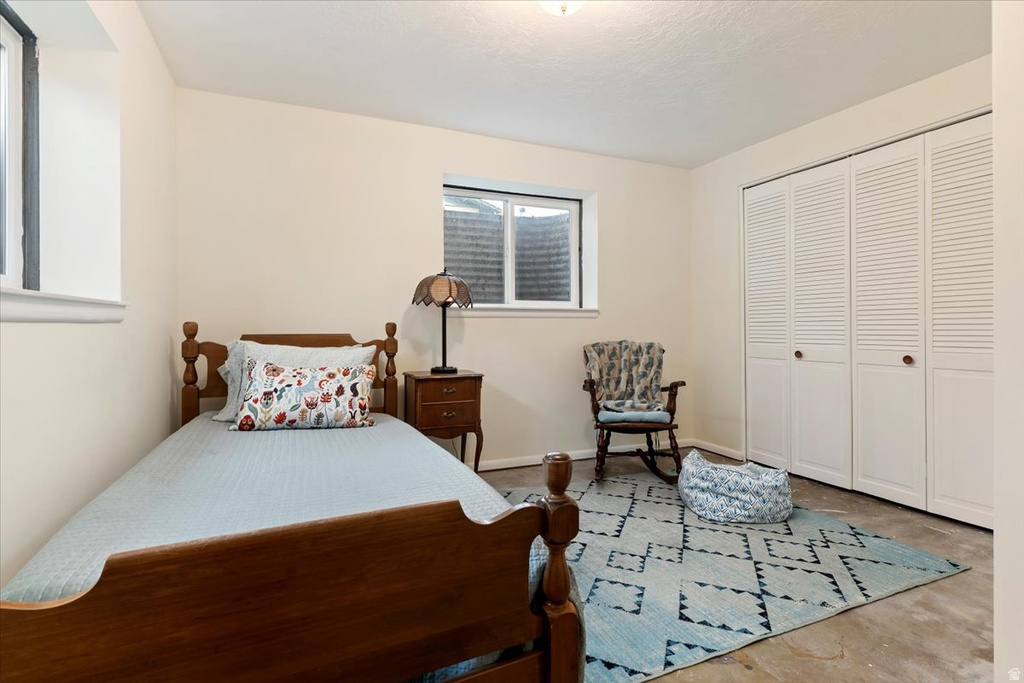 12387 S MOUNTAIN VIEW DR Riverton, UT 84065