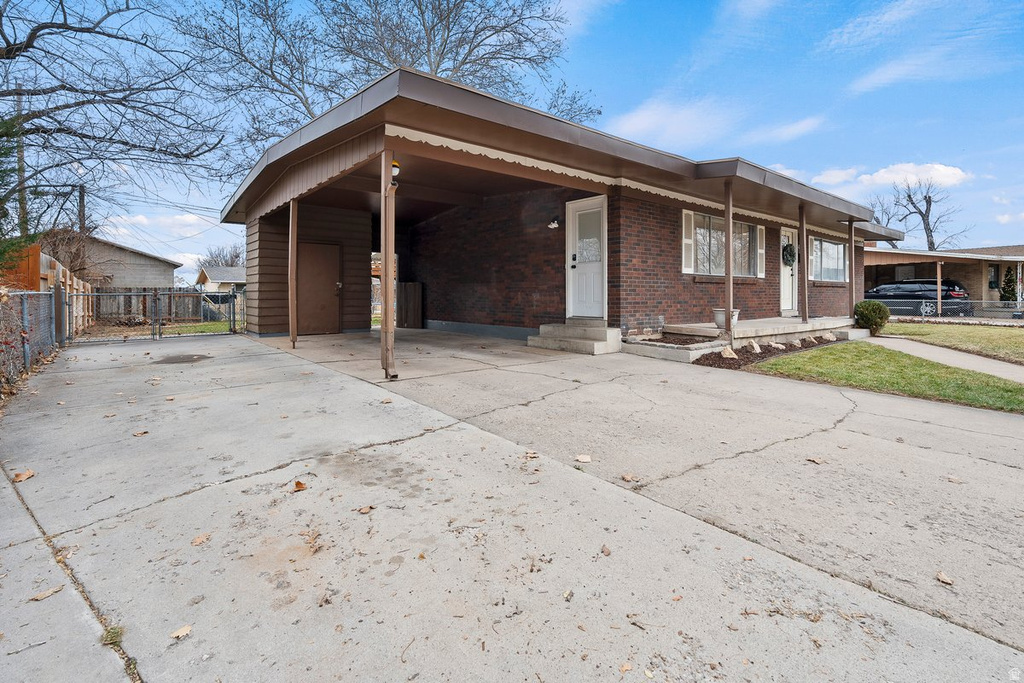 4269 S 2350 W Roy, UT 84067