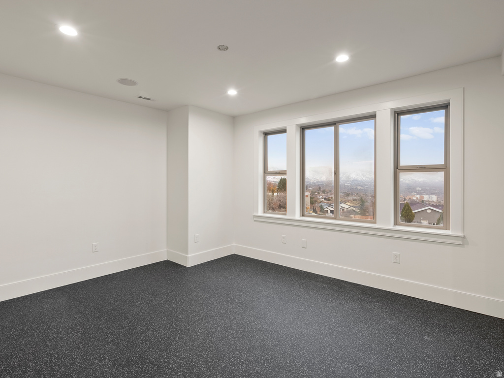 871 N SANDHURST DR Salt Lake City, UT 84103