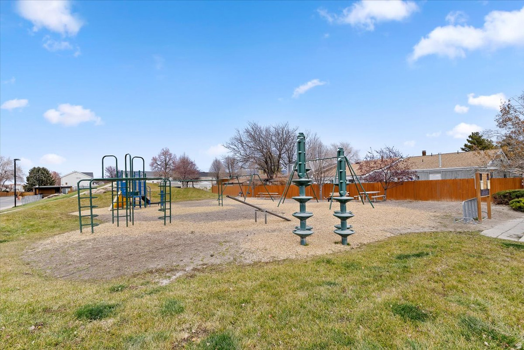 2347 W 4240 S Taylorsville, UT 84129