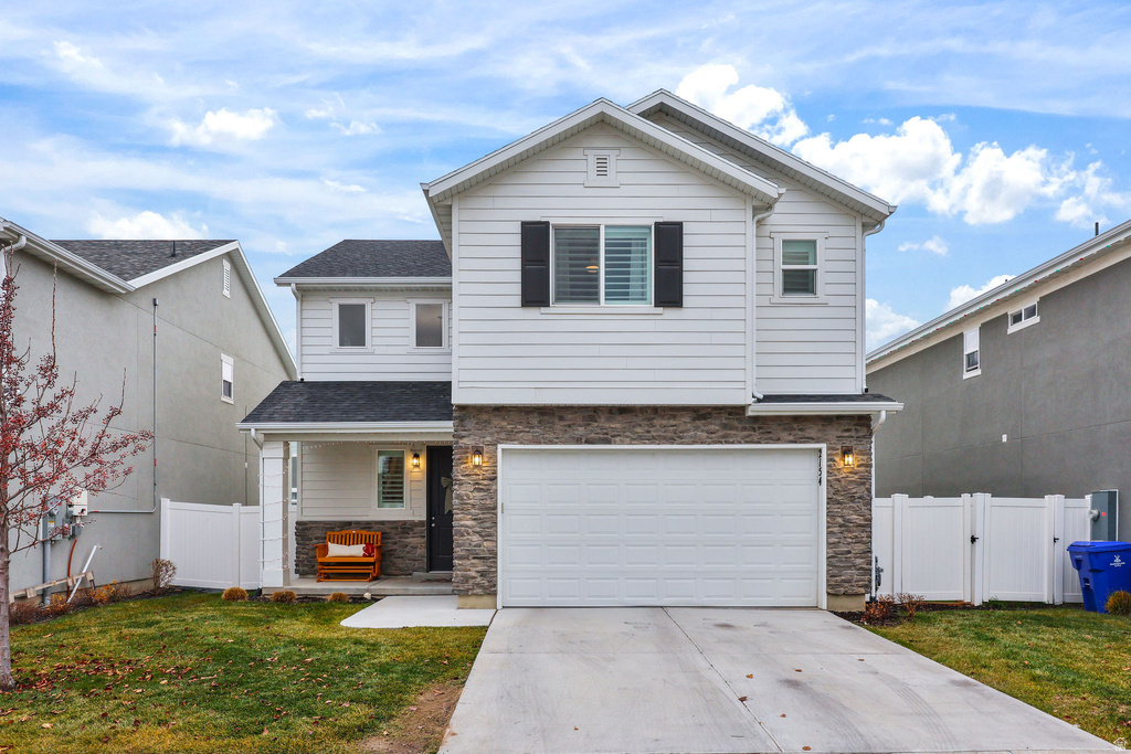 2154 W LYDIA LN Syracuse, UT 84075