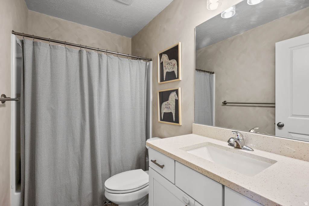 2154 W LYDIA LN Syracuse, UT 84075