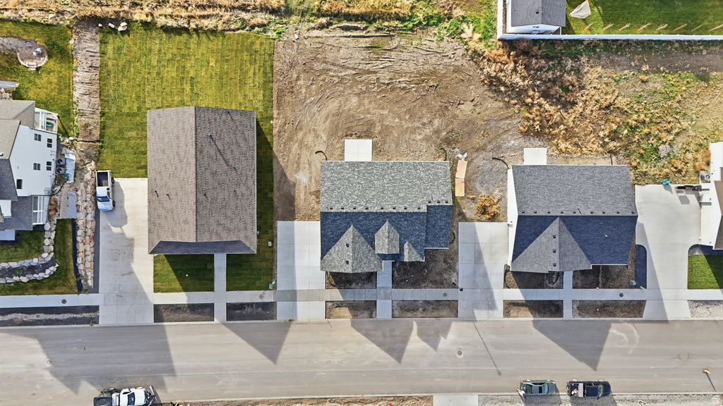 697 W 20 N Hyrum, UT 84319