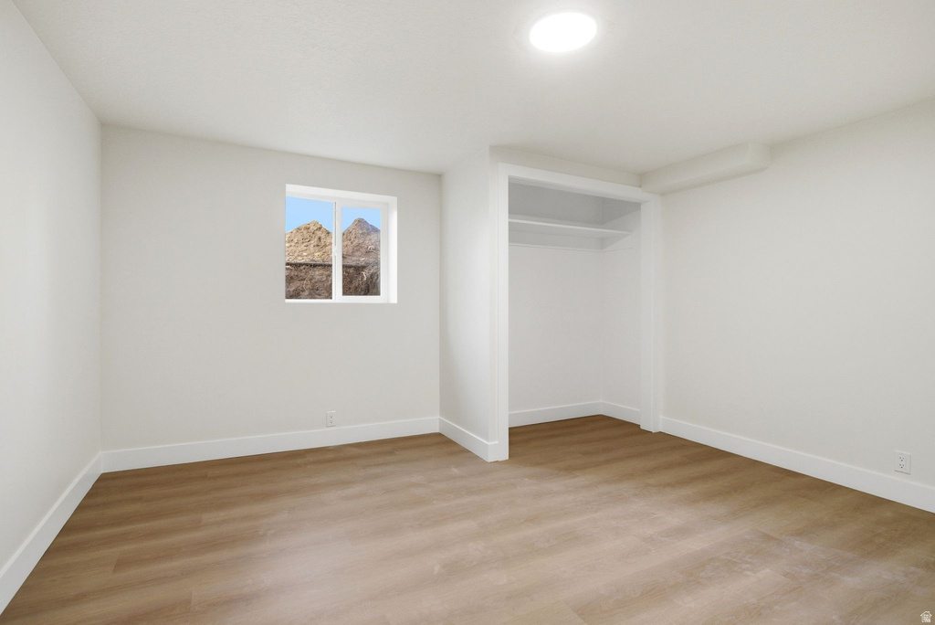 1358 E MAPLEWOOD DR Murray, UT 84121