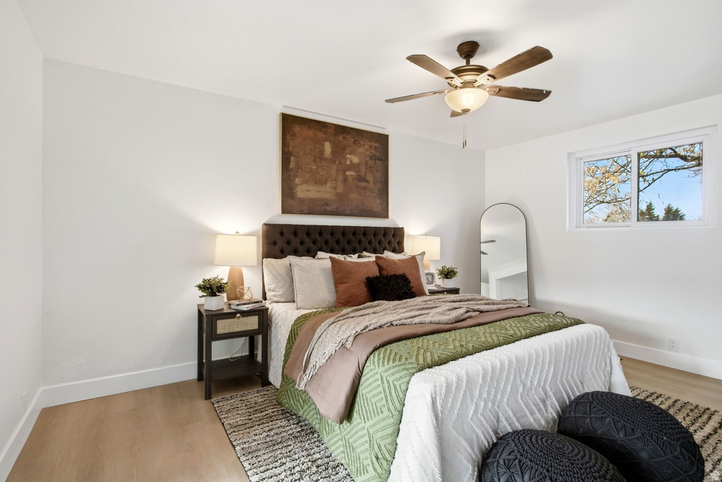 1358 E MAPLEWOOD DR Murray, UT 84121