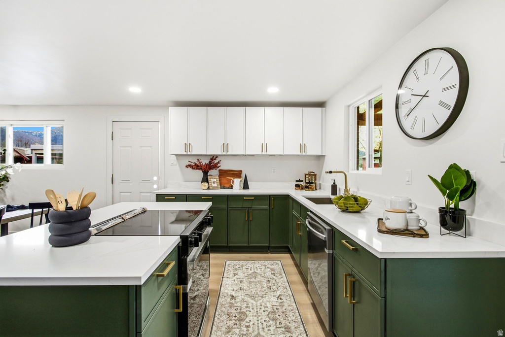 1358 E MAPLEWOOD DR Murray, UT 84121