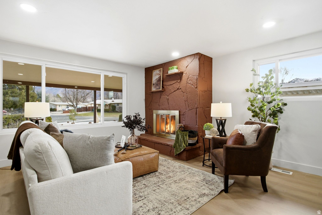 1358 E MAPLEWOOD DR Murray, UT 84121