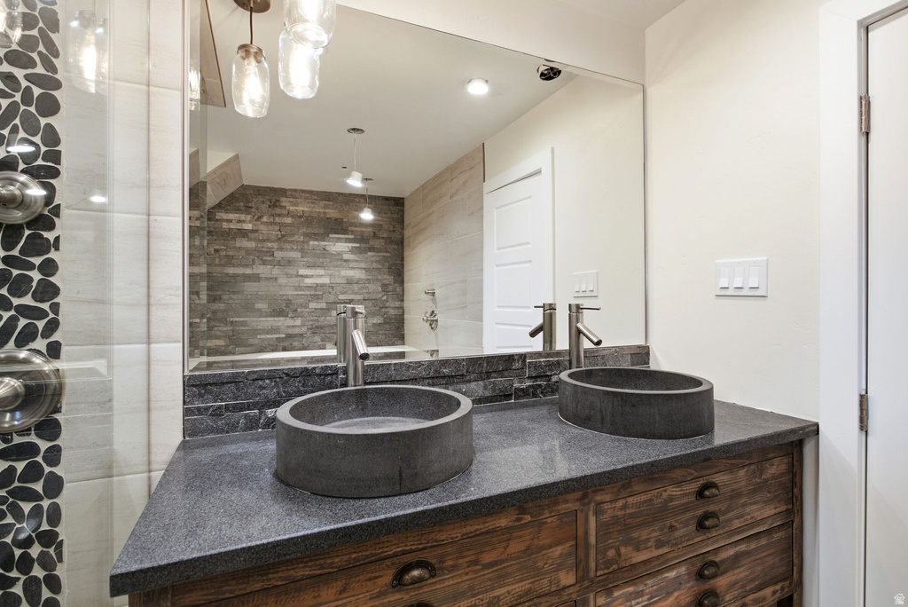 1358 E MAPLEWOOD DR Murray, UT 84121