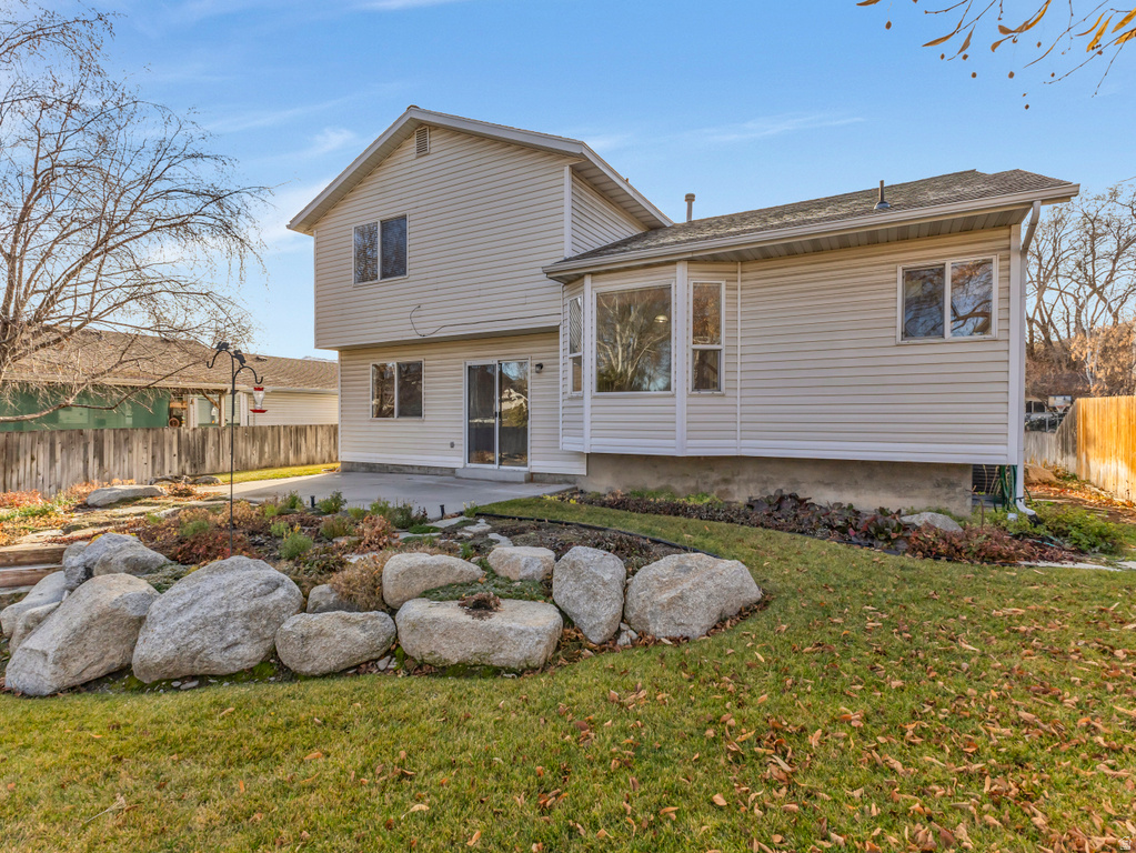 1248 W EDGEBERRY DR Murray, UT 84123