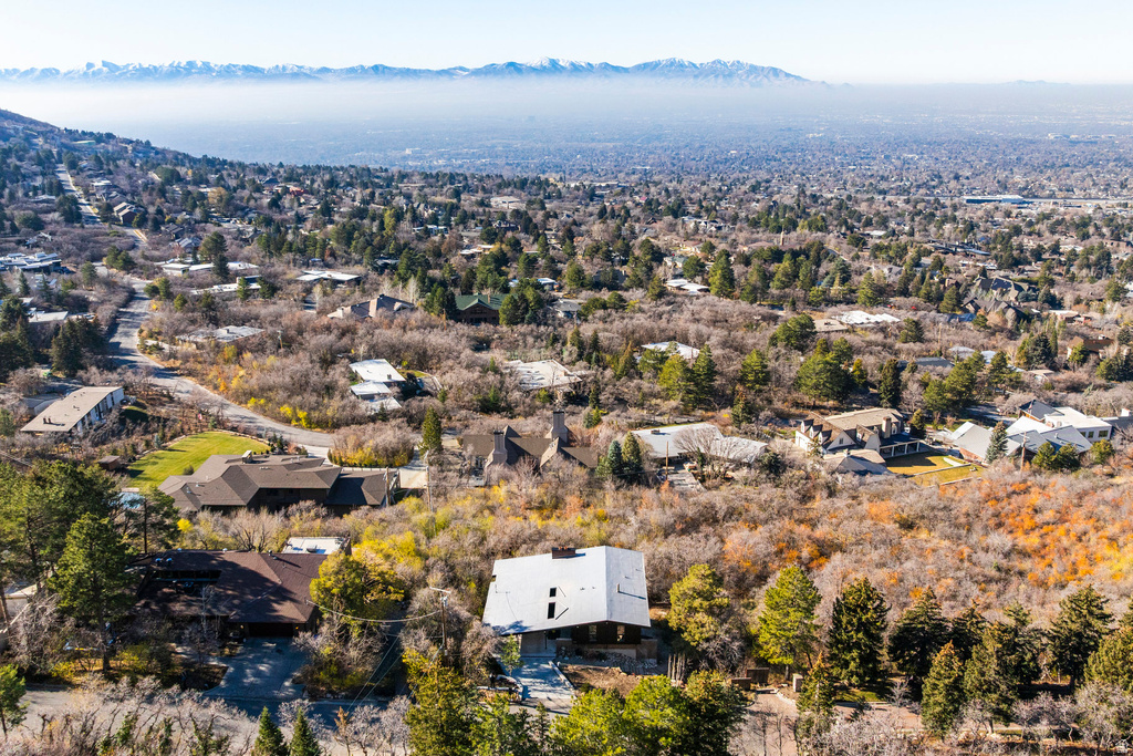 4216 S PARK TERRACE DR Salt Lake City, UT 84124