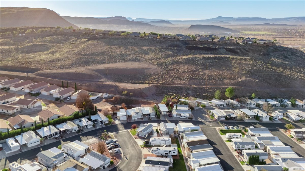 448 E TELEGRAPH ST Washington, UT 84780