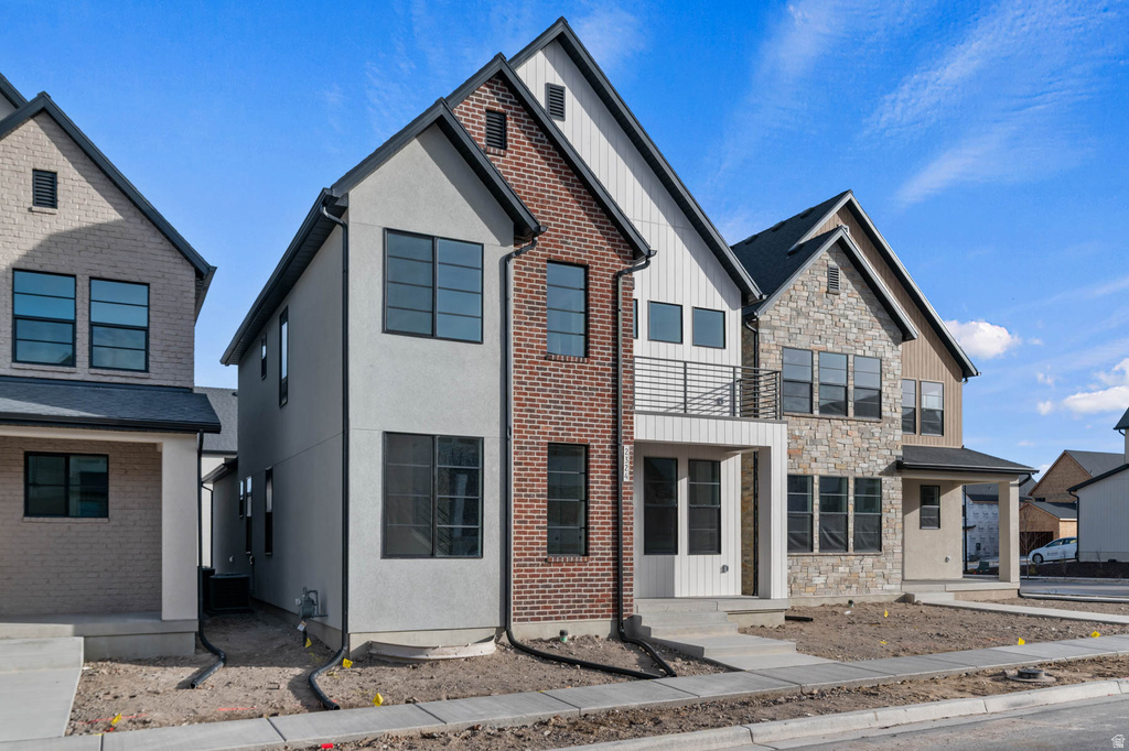 2324 N SUNMORE WAY Lehi, UT 84048