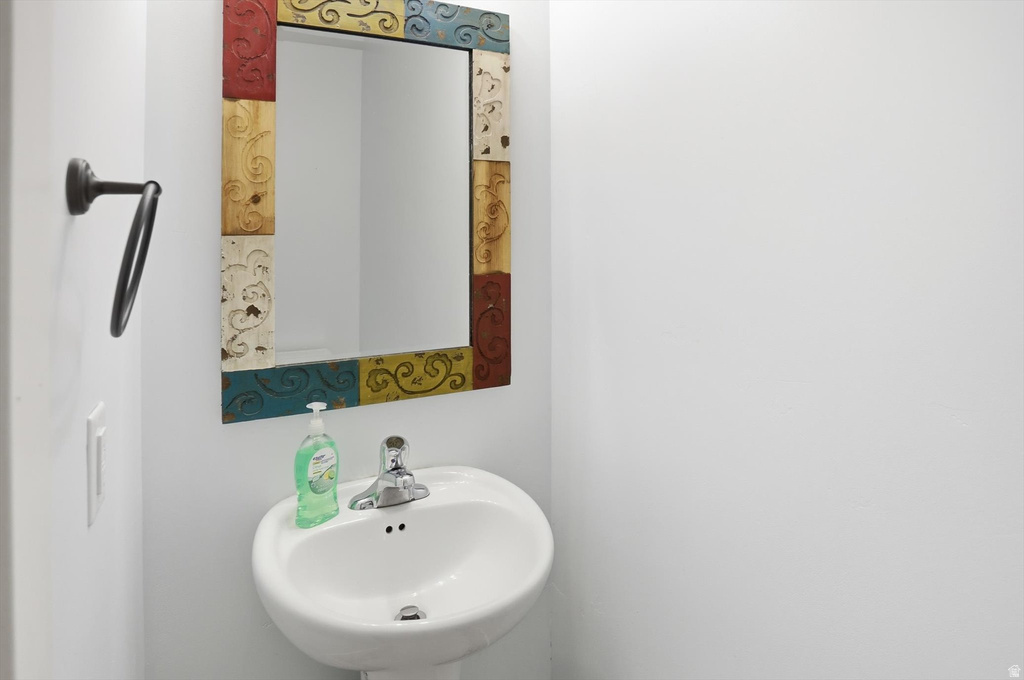 2201 W 1300 S Lehi, UT 84043