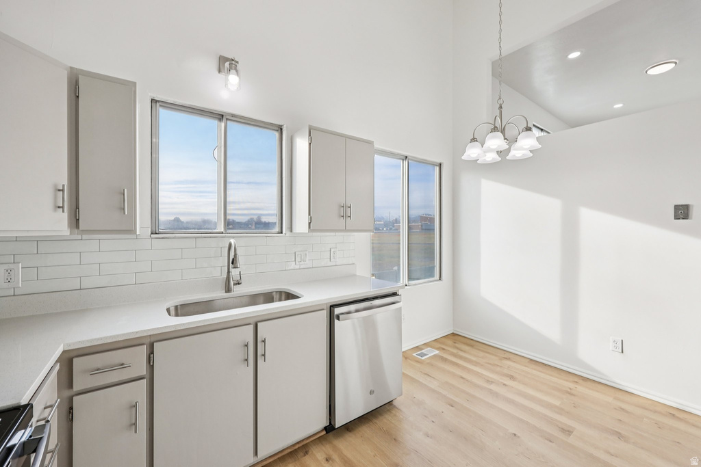 4133 S EASTERN PARK LN West Valley City, UT 84119