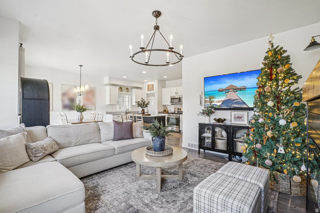 1772 S HAVEN PKWY West Haven, UT 84401