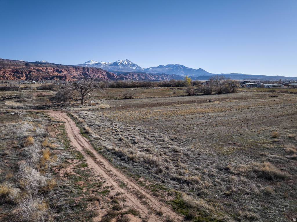 35  ACRES WEST CORONADO Moab, UT 84532