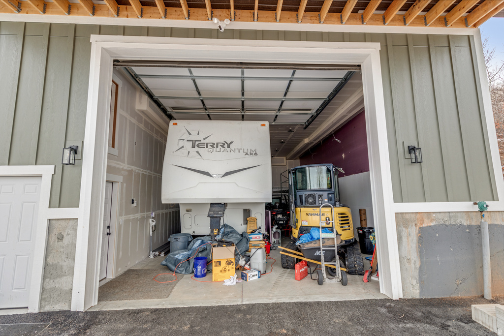 1175 S CHOKE CHERRY DR Garden City, UT 84028